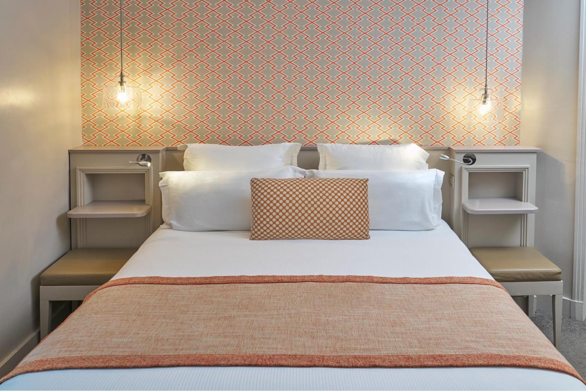 פריז Hotel Vic Eiffel מראה חיצוני תמונה